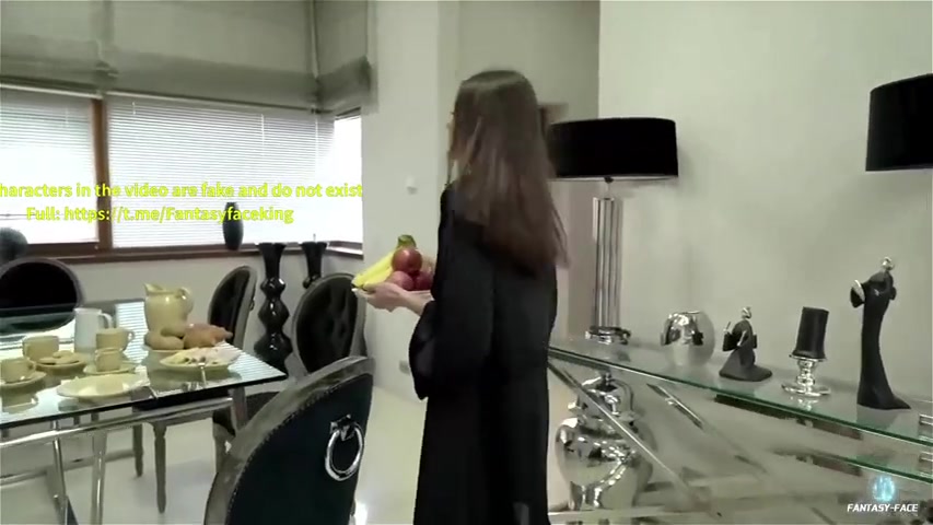 fake Megan Fox ‘ day with girlfriend’ [Full 25:43]