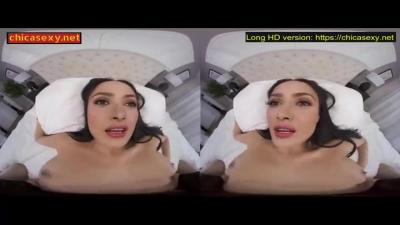 Not Salma Hayek Has VR Fun - Deepfades