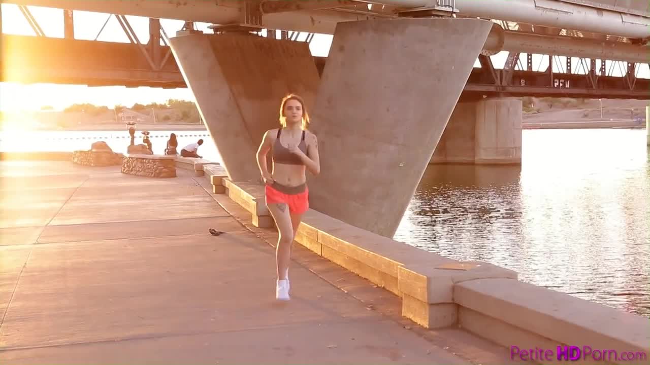 Emma Watson fucked after working out - Deepfades